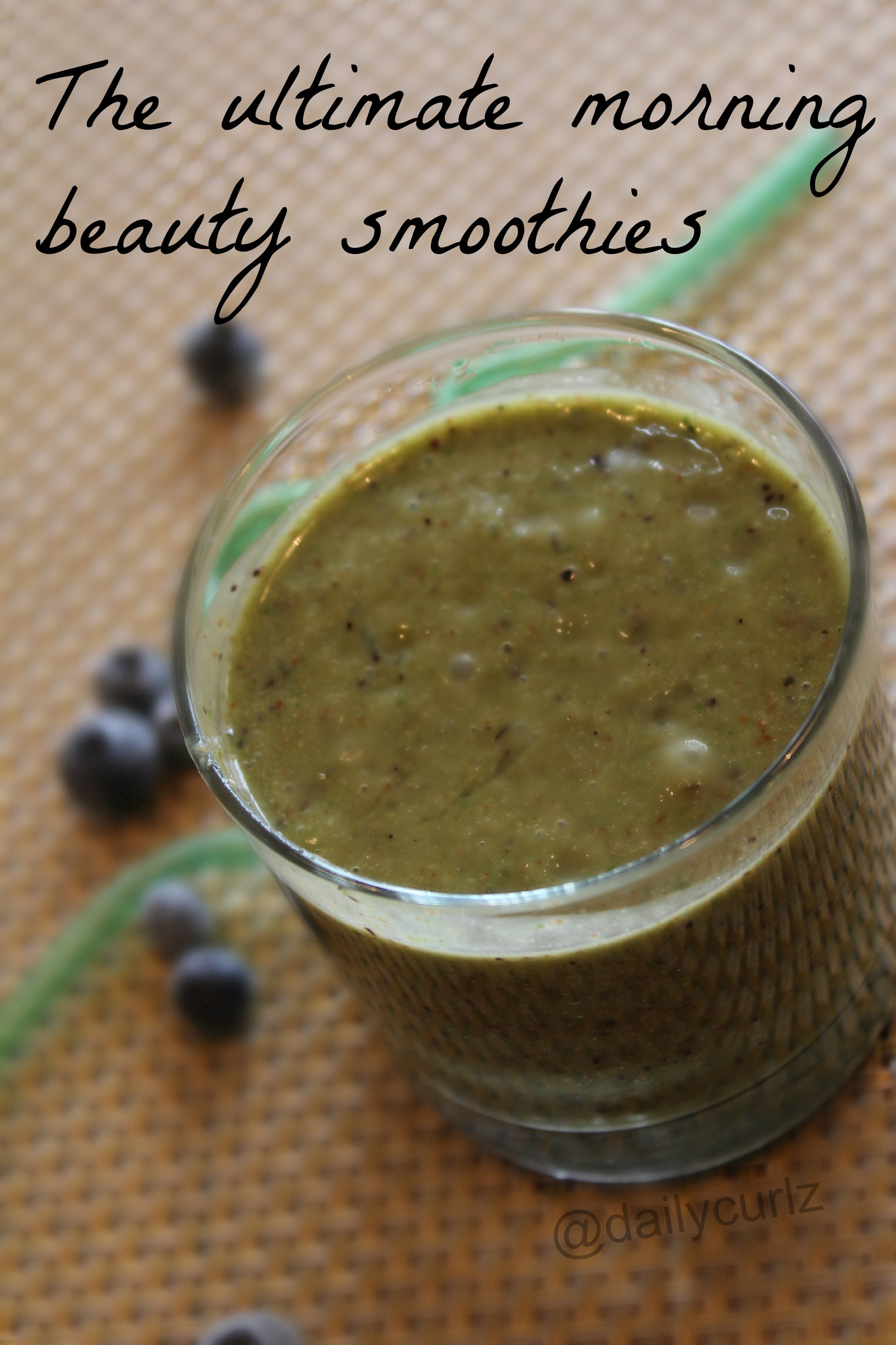 The ultimate morning beauty smoothies / Batidos Saludables