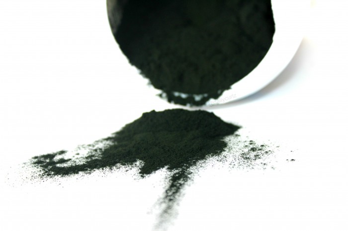 spirulina_for_healthy_hair