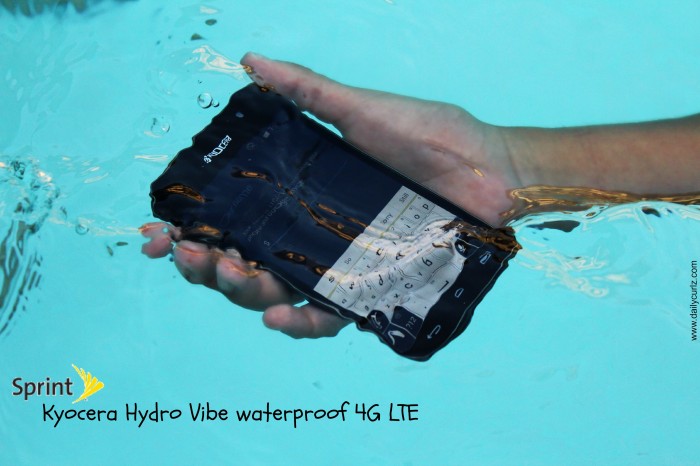 waterproof_cellphone