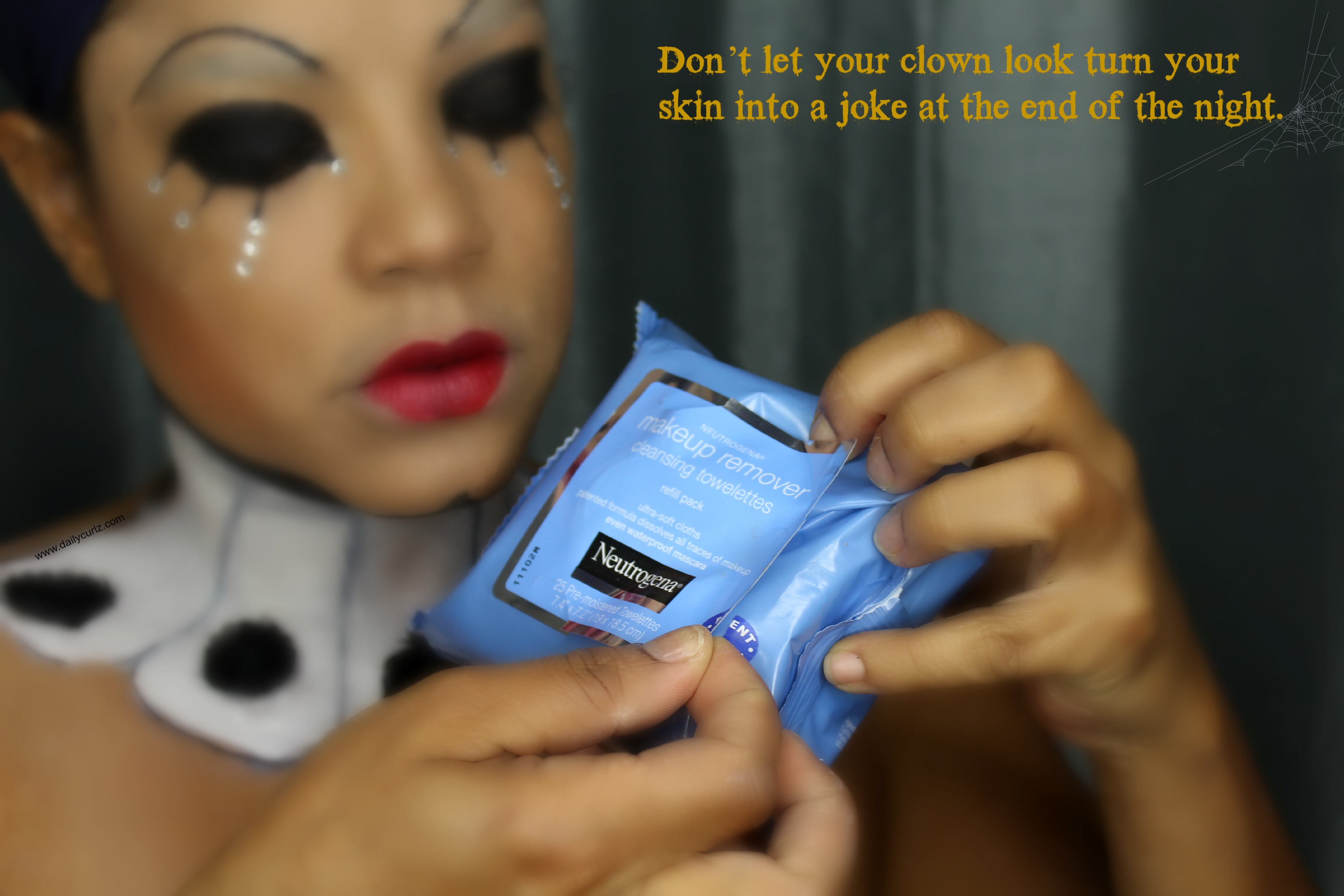 Remove the toughest makeup, That’s all treat, no trick! / Desmaquillante, No trucos