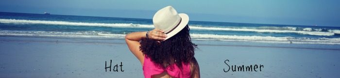 how wear hat with curly hair