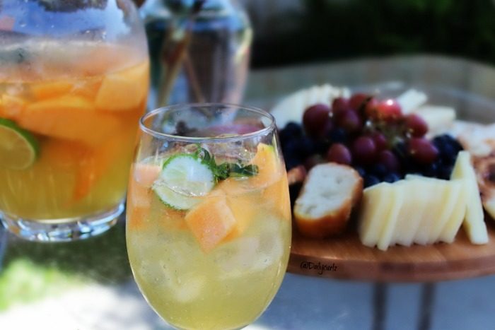 Green tea sangria