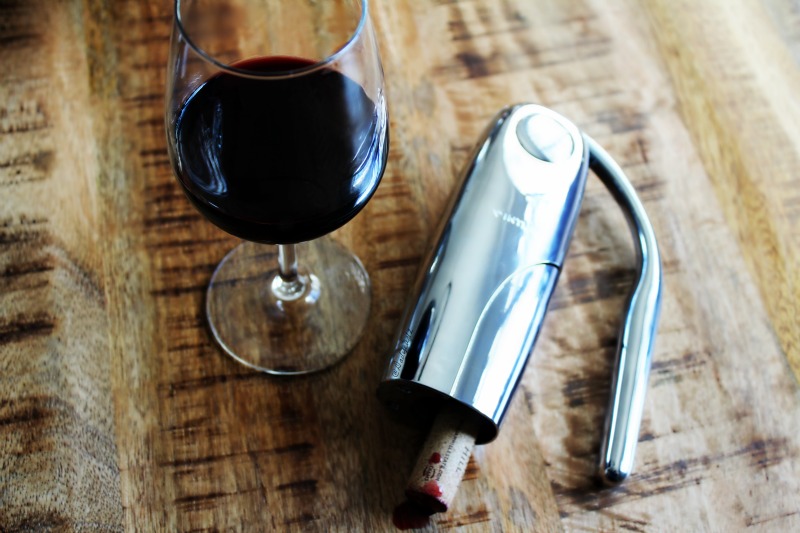 Red Wine Benefits for Natural Hair |Tomar Vino Rijo es bueno para el cabello - DailyCurlz Red Wine Benefits for Natural Hair |Tomar Vino Rijo es bueno para el cabello - DailyCurlz
