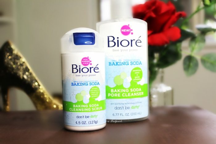 new bioré baking soda cleansing scrub