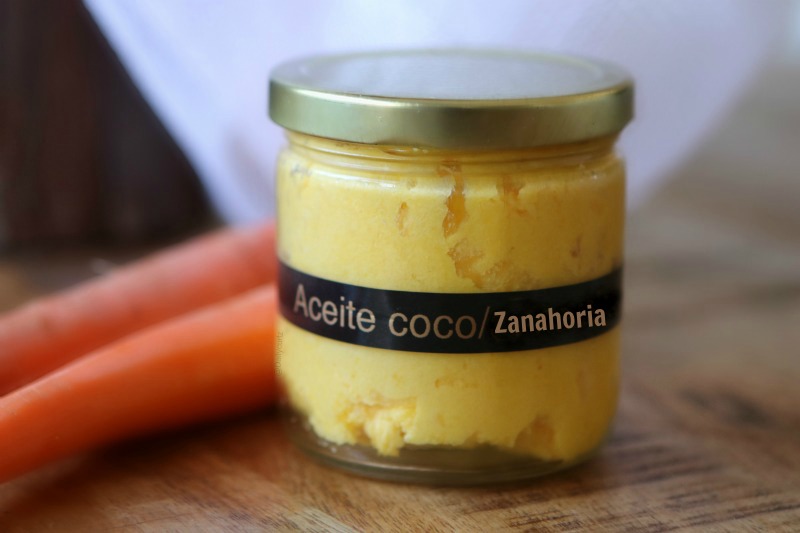 Crema de peinar casera DIY de coco y zanahoria