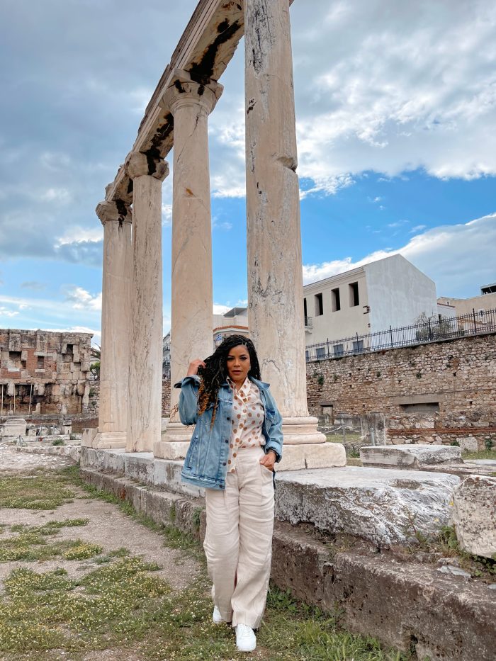 What to wear in Greece packing list & tip